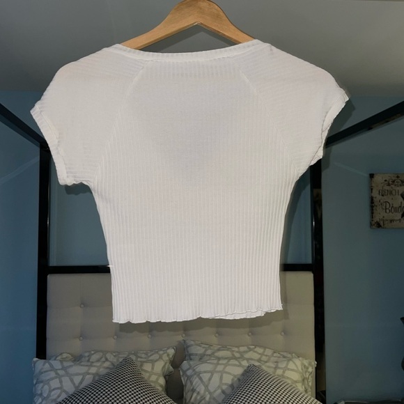 A.L.C. Sabina Twist Front White Crop Top Ribbed Knit Scalloped Edge Vneck Small - Picture 5 of 9